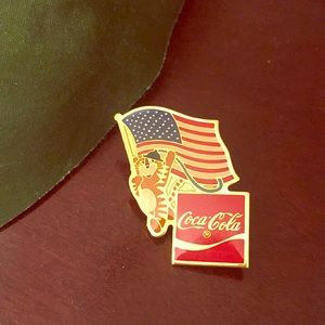 Vintage Coca Cola 80’s Olympics USA 🇺🇸 American Flag Pin Brooch Jewelry LA 2028